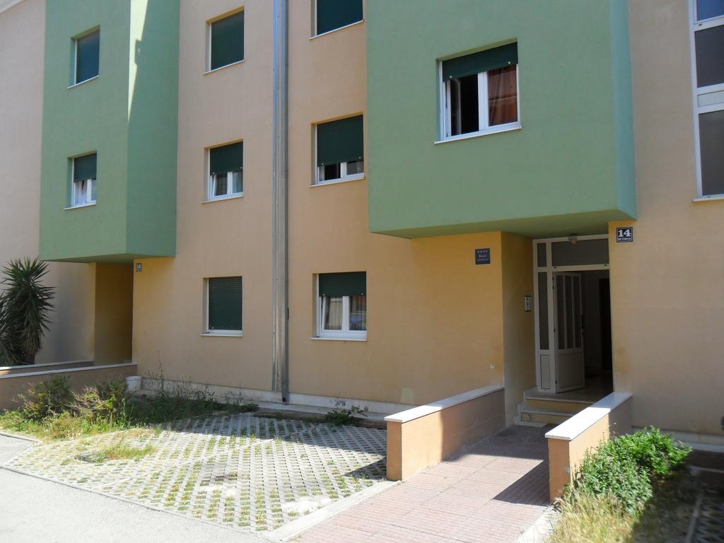 Apartment Ivan Trogir Quarto foto